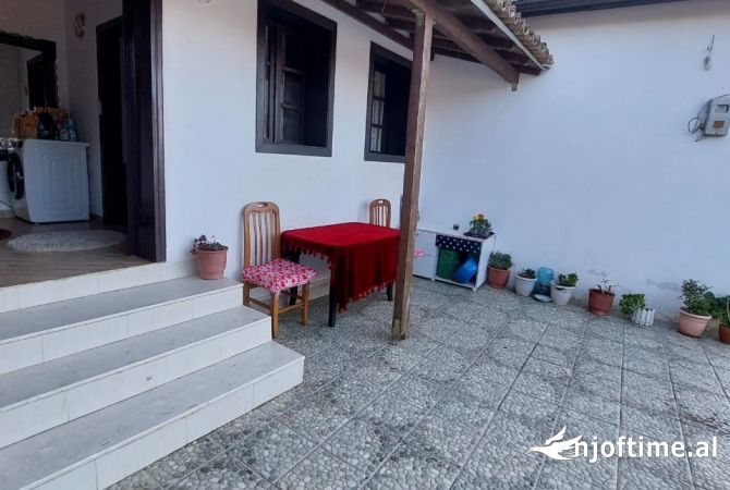 💥SHITET SUPER SHTEPIA  2+1 NE BERAT NE GORICE ME 230 M TOKE.