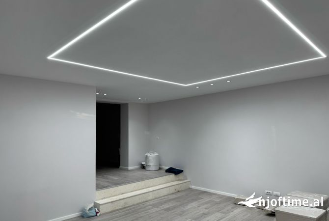 💥Jepet  Dyqan me Qera  Tek Rruga e Elbasanit