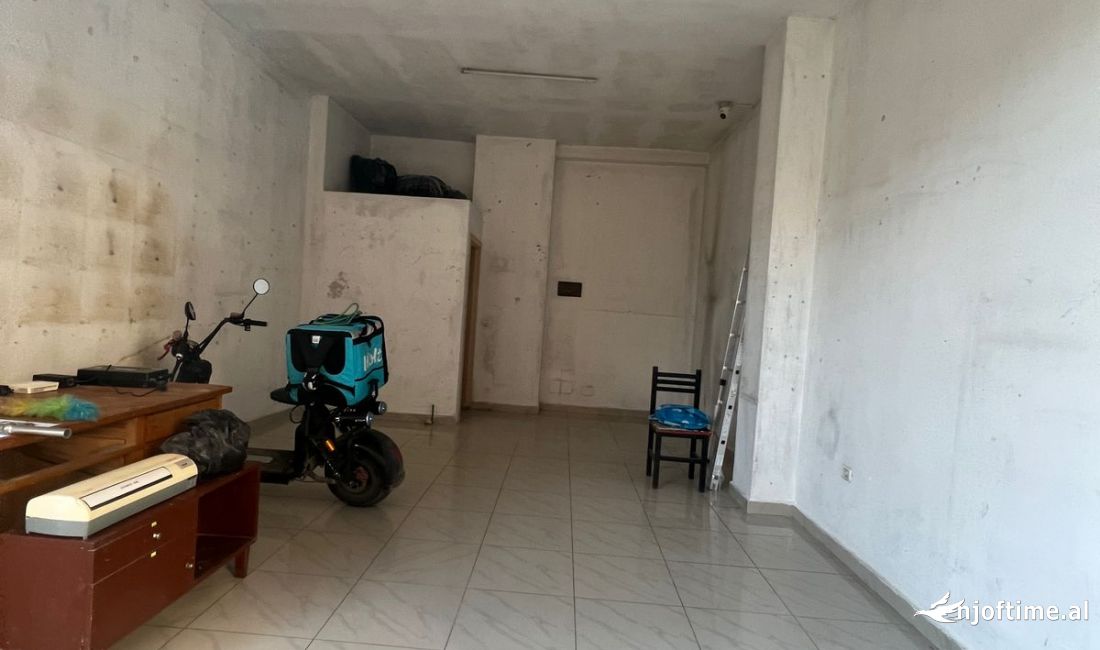 💥Jepet Ambient Biznesi me Qera ne Yzberisht Perballe KMY.