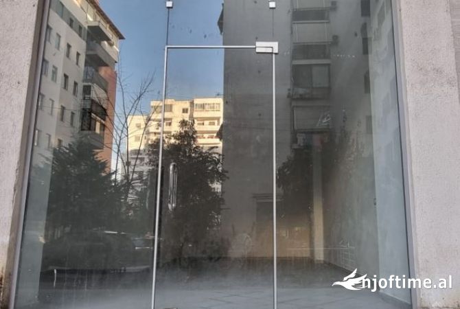 💥Jepet  Dyqan me Qera  ne  Zonen e Astirit ne rruge lagjeje 