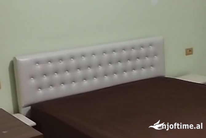 Shtepi me qera Shtepi Private ne Tirane, 1+1, Mobilimi E mobiluar, Pagesa 350  Euro.