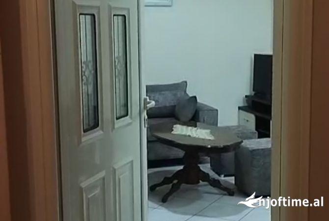 🏡Jepet me Qera Shtepi Private  1+1 350 Euro ne Laprake.