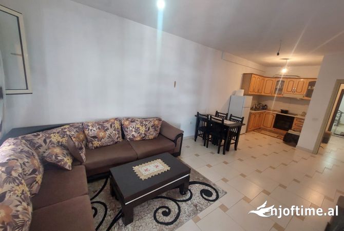 SHITET SUPER APARTAMENT 2+1 AFER KMY NE YZBERISHT ME HIPOTEKE.