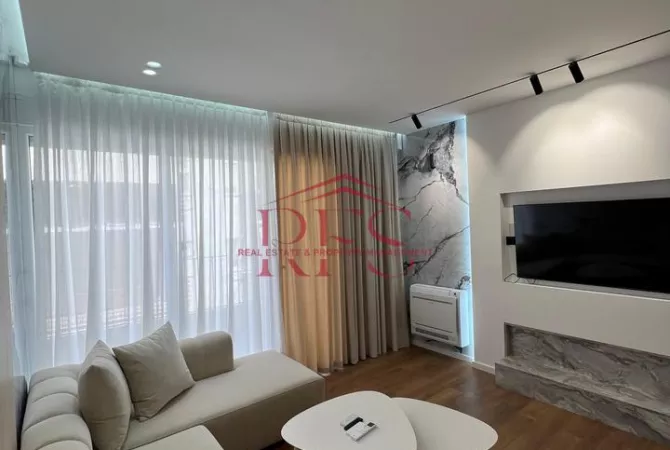 📍 Jepet me Qera Apartament 2+1 – Liqeni i Thatë, përballë Radisson!