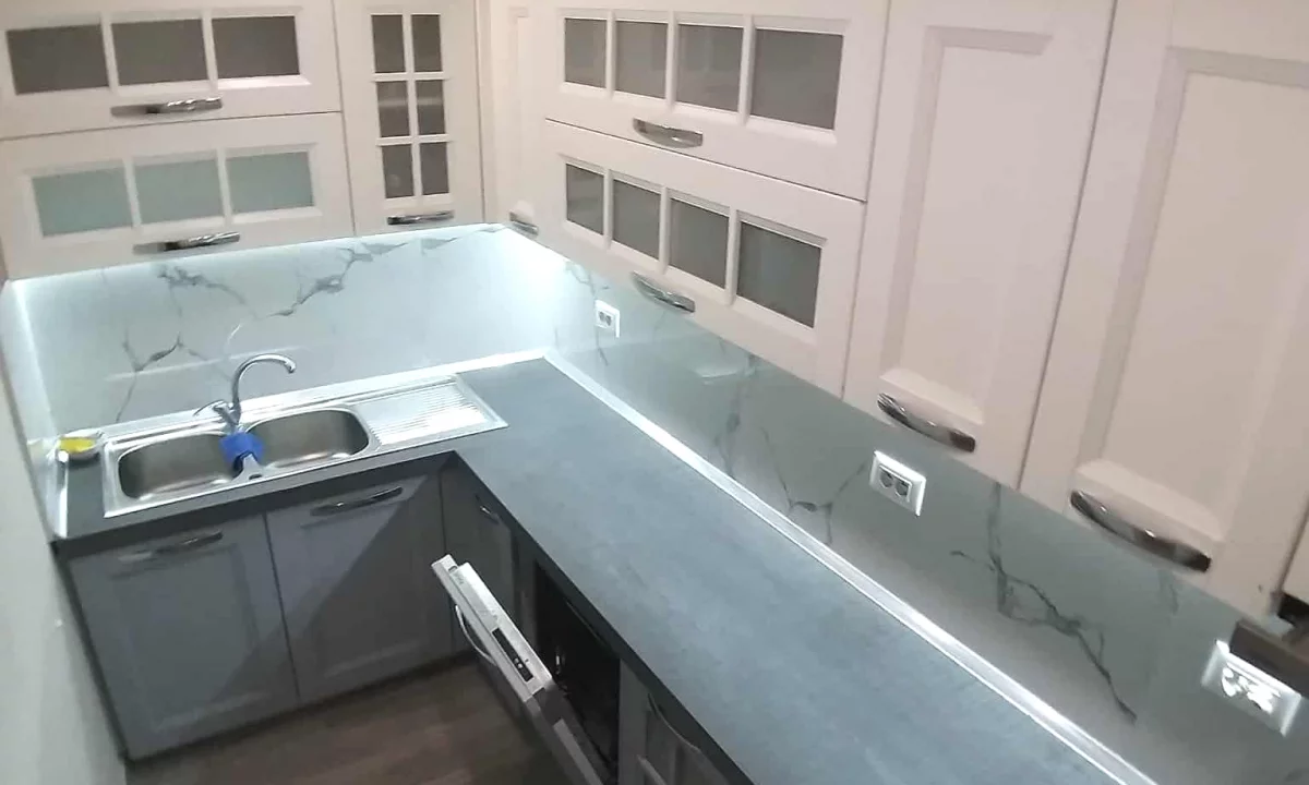 Shtepi ne shitje Apartament ne Tirane, 2+1, Mobilimi E mobiluar, Pagesa 155,000  Euro.