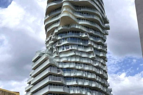 📢 Jepet Ambient për Zyra me Qira ne Qender te Tiranes