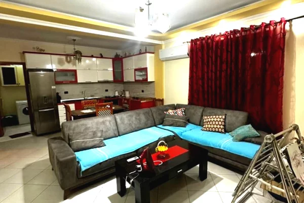 🏡 Jepet me Qira Apartament 2+1 tek Vilat Gjermane, Tiranë 📍 Vetëm 5 minuta larg Ekonomikut dhe Rru