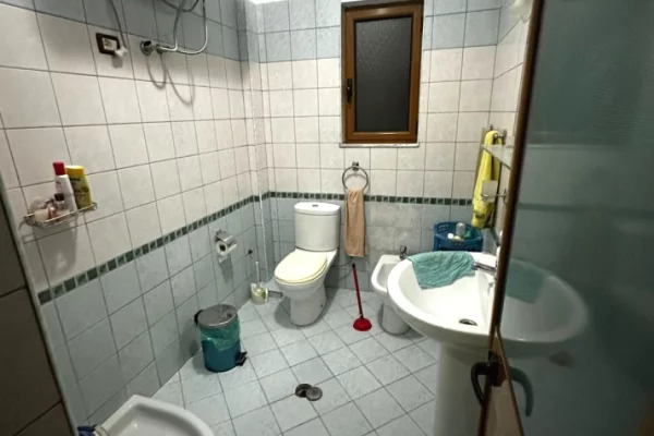 Appartamento in affitto a Tirana 2+1, Arredato