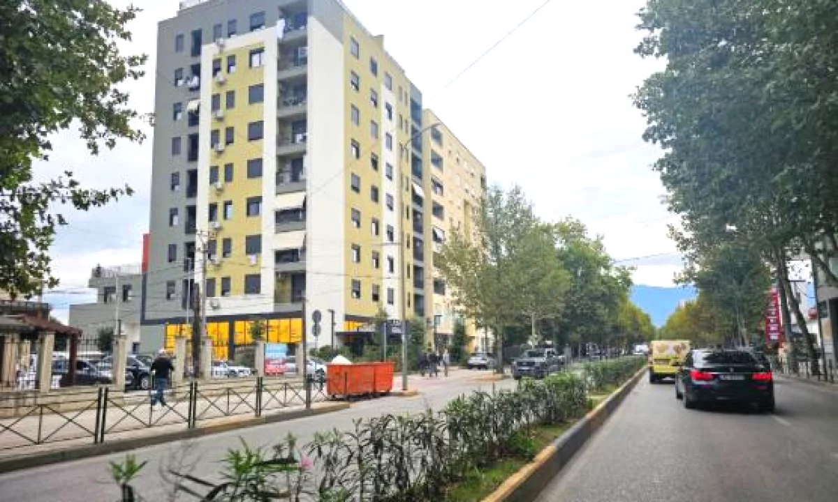 Shtepi ne shitje Apartament ne Tirane, 2+1, Mobilimi Bosh, pa mobiluar, Pagesa 132,818  Euro.
