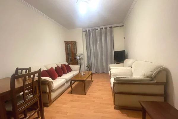 ✅️Jepet me Qira Apartament 1+1 prane Ish Ekspozites afer me Vasil Shanton