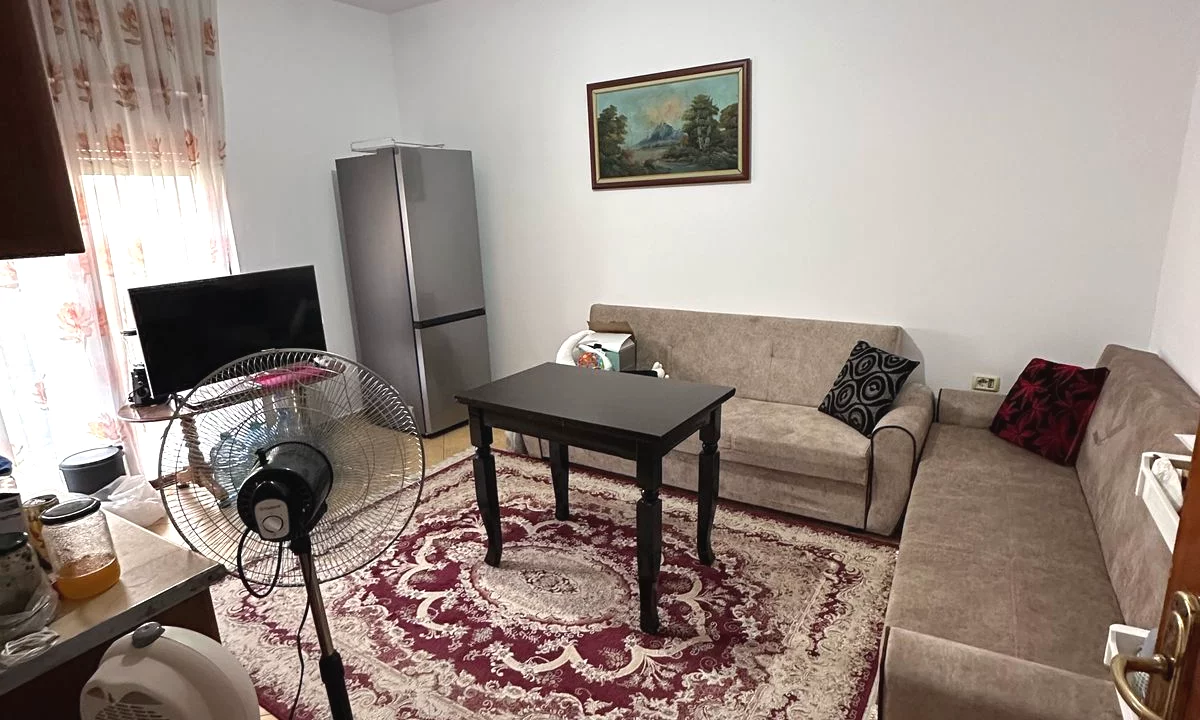 Private house for rent in Tirana 2+1, Furnished