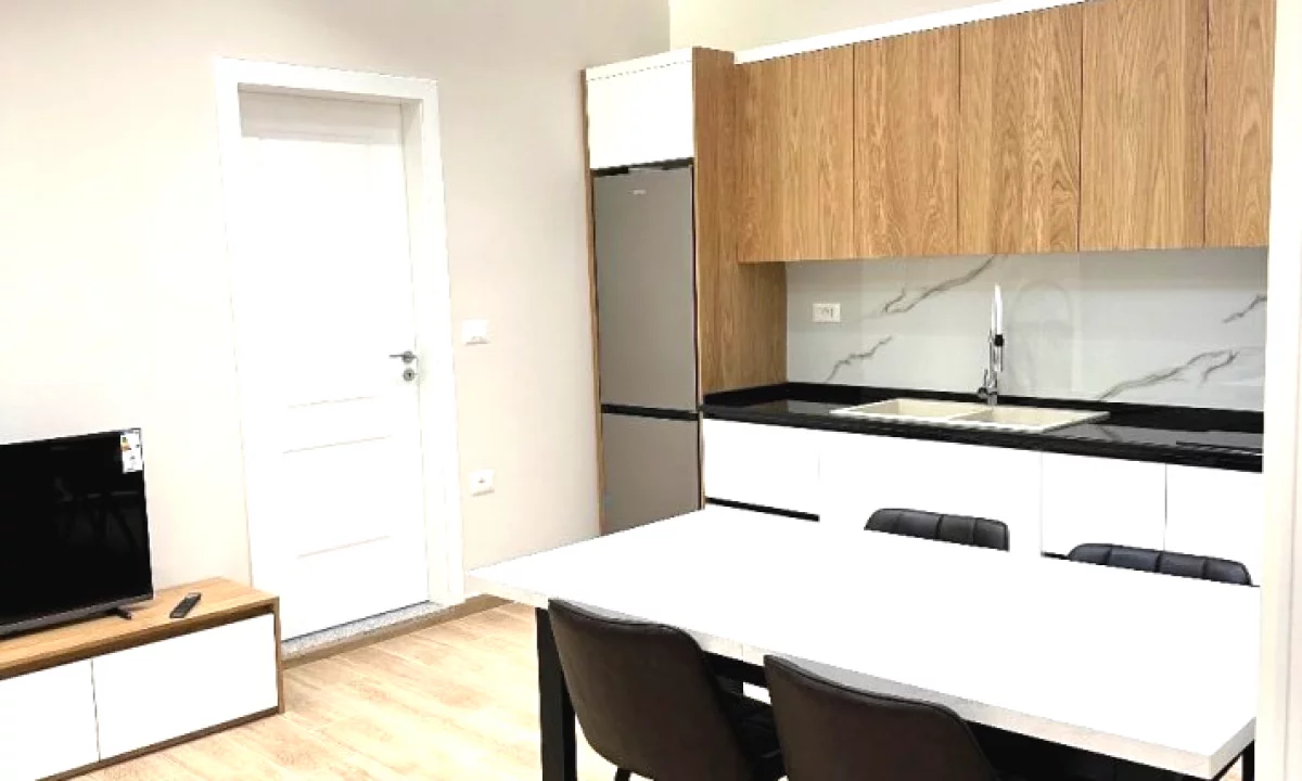 Apartment for rent in Tirana 2+1, Furnished