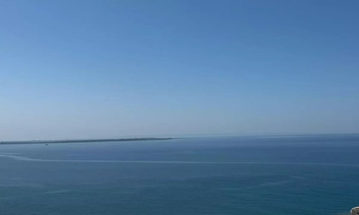 JEPET ME QERA HOTEL-BAR -RESTORANT +PISHINA NE RANEN E HEDHME, SHENGJIN