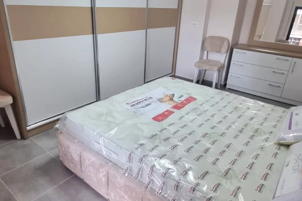 Shtepi me qera Apartament ne Tirane, 2+1, Mobilimi E mobiluar, Pagesa 650  Euro.