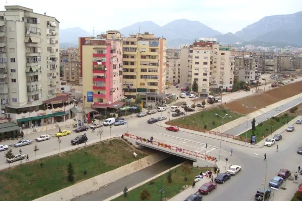 🏠 Jepet me Qera Apartament 2+1 ne Brryl.