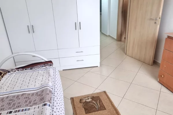 Appartamento in affitto a Tirana 2+1, Arredato