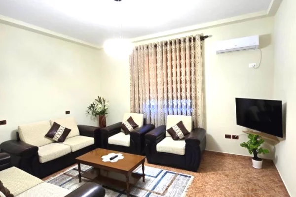 Casa in affitto 1+1 a Tirana - 450 Euro