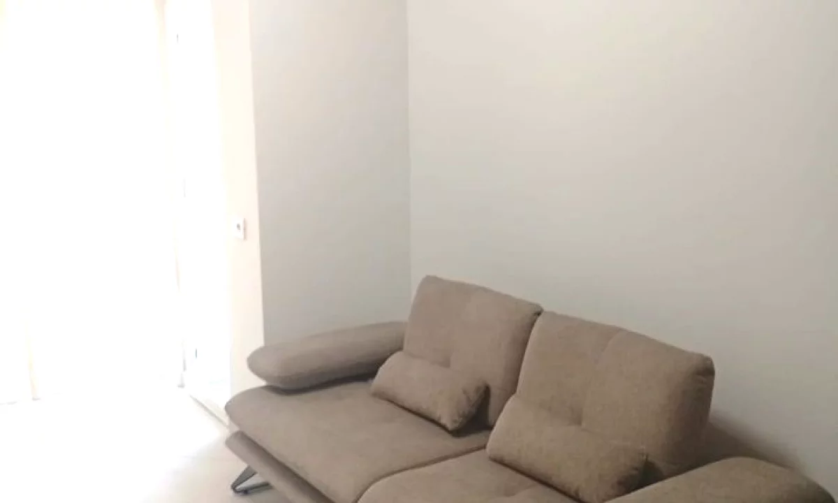 Appartamento in affitto a Tirana 1+1, Arredato