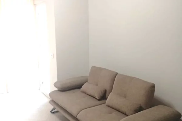 Casa in affitto 1+1 a Tirana - 400 Euro