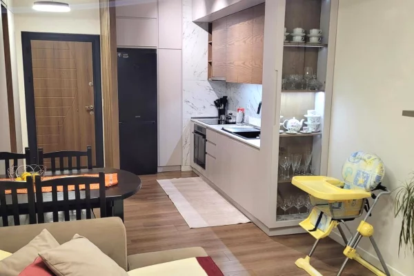 Jepet me Qira Apartament 2+1, Ish Fusha e Aviacionit