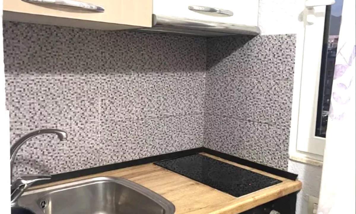 Shtepi me qera Apartament ne Tirane, 2+1, Mobilimi E mobiluar, Pagesa 650  Euro.