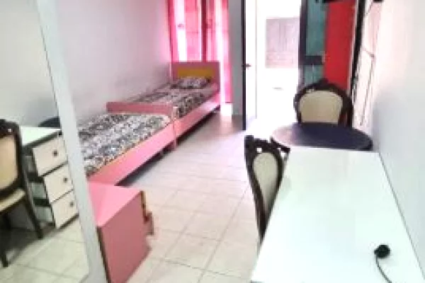 Shtepi me qera Garsoniere ne Tirane - 300 Euro