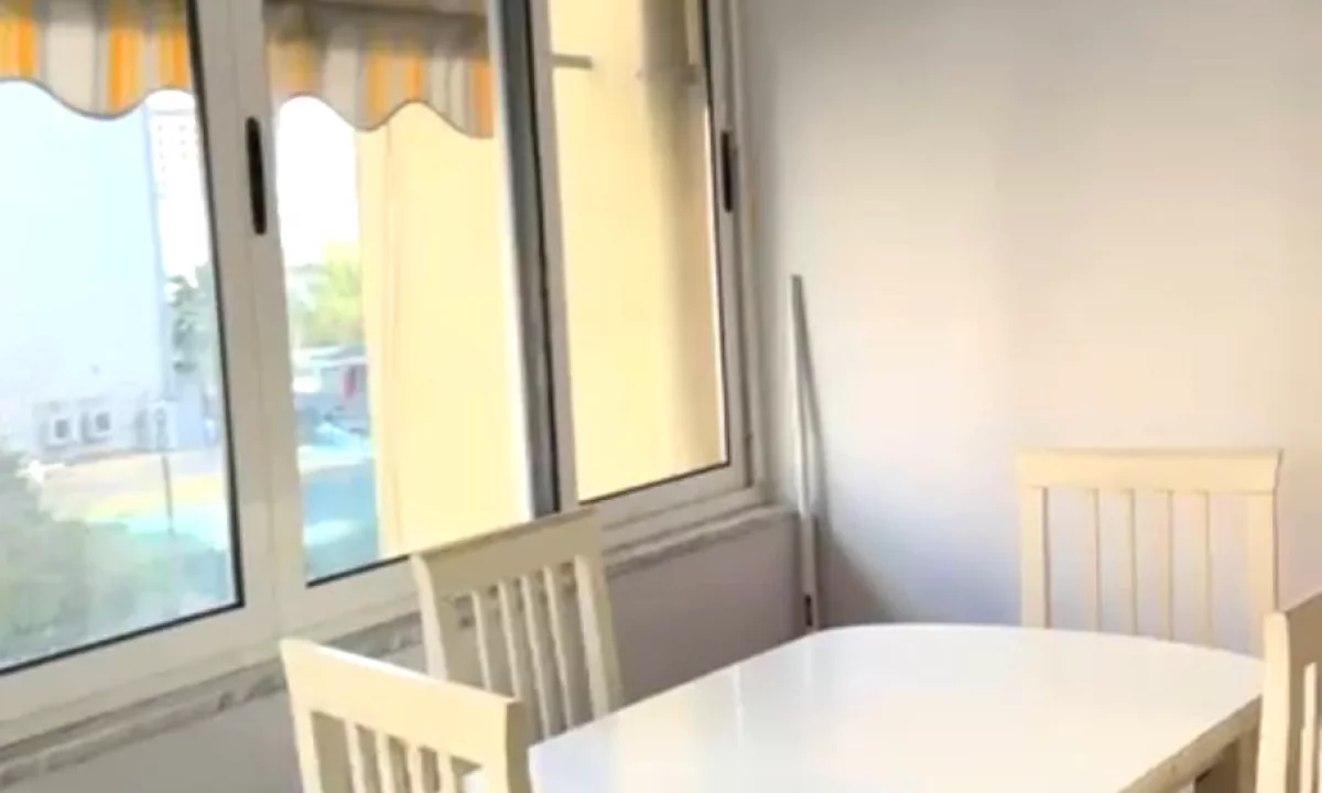 Shtepi me qera Apartament ne Tirane, 1+1, Mobilimi E mobiluar, Pagesa 400  Euro.