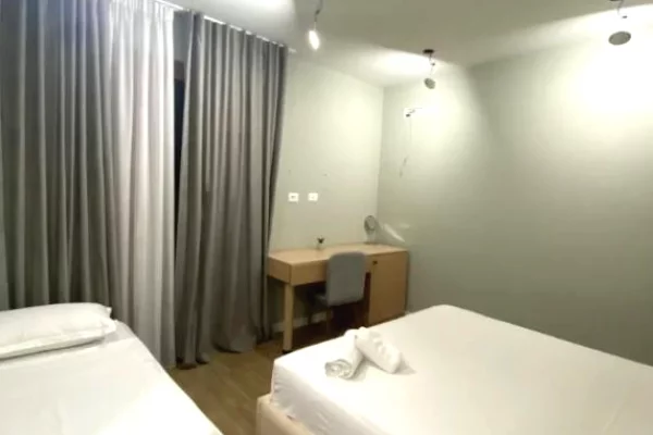 Ambient biznesi ne shitje 5+1 ne Vlore - 1,500,000 Euro