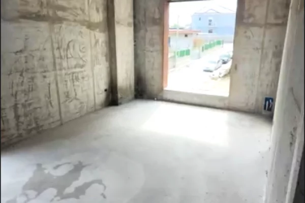 Shitet apartament 1+1, 69 m², 72.000 € ne Paskuqan