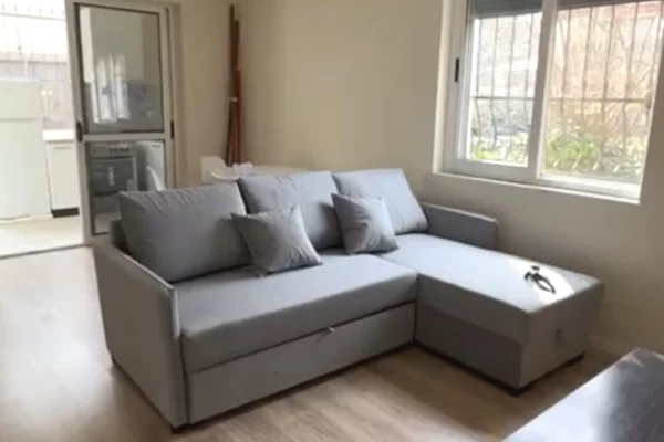 🏠 Jepet me Qira Apartament 1+1 tek 21 Dhjetori, Afer Rruges Kavajes, afer Qendres