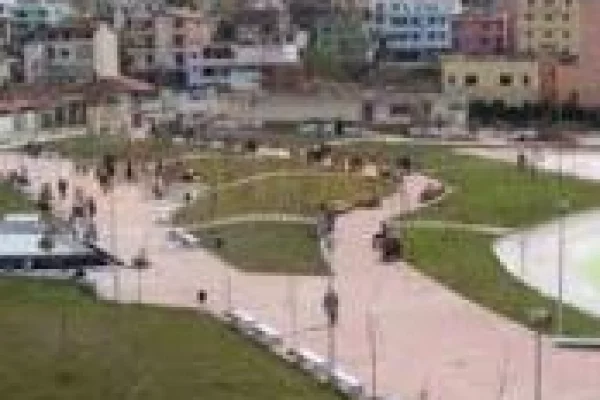 Shtepi me qera Apartament ne Tirane, 1+1, Mobilimi E mobiluar, Pagesa 400  Euro.