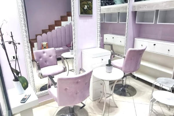 Ambient biznesi me qera 1+1 ne Tirane - 500 Euro