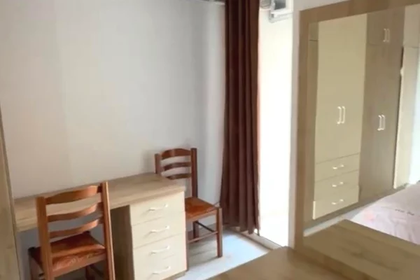 Appartamento in affitto a Tirana 2+1, Arredato