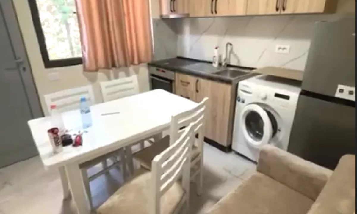 Appartamento in affitto a Tirana 1+1, Arredato