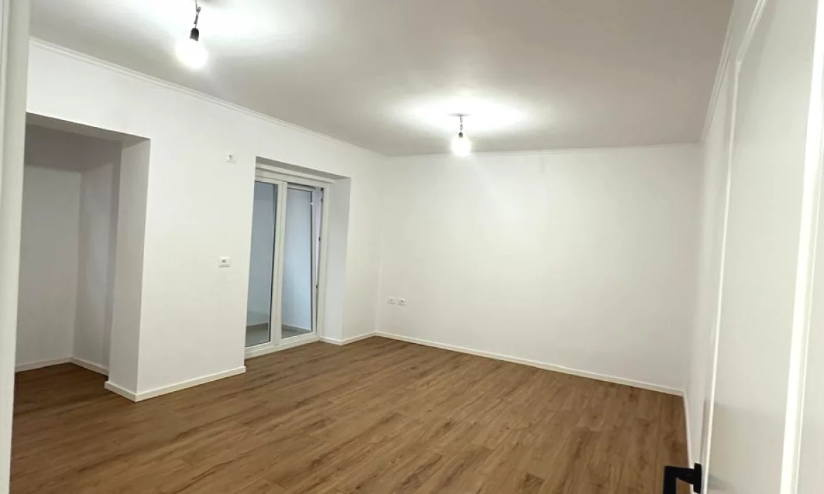 Apartment for sale in Tirana 1+1, Furnished