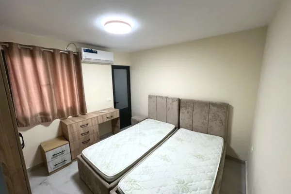 Shtepi me qera Apartament ne Tirane, 1+1, Mobilimi E mobiluar, Pagesa 350  Euro.