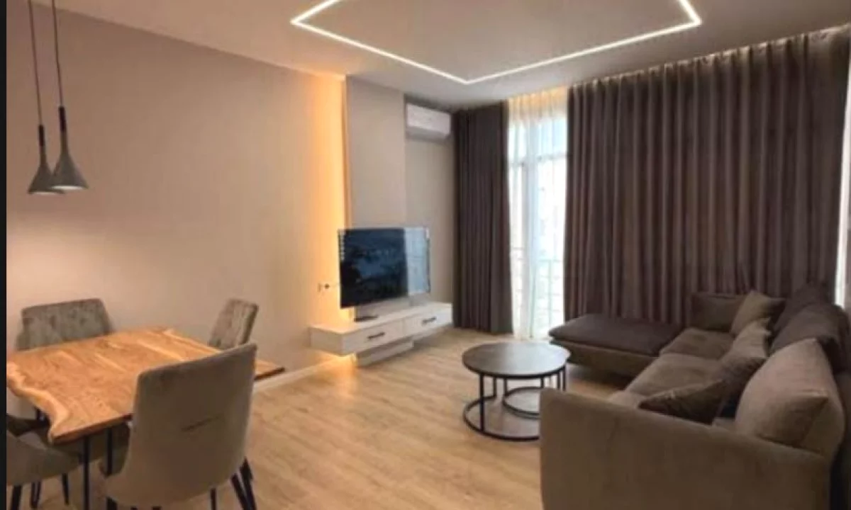 Shtepi me qera Apartament ne Tirane, 1+1, Mobilimi E mobiluar, Pagesa 450  Euro.