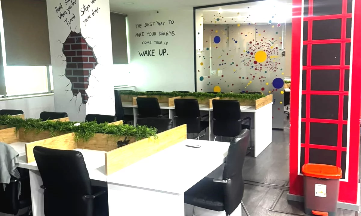 🏢 Shitet Ambient Biznesi tek Globi ne Rrugen e Kavajes