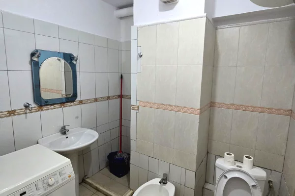 Shtepi me qera Apartament ne Tirane, 1+1, Mobilimi E mobiluar, Pagesa 500  Euro.