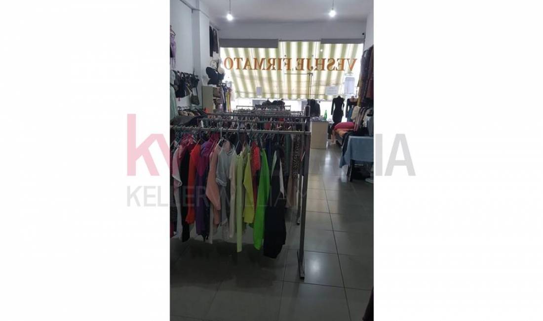 Shitet dyqan ne bulevardin e ri Astir.