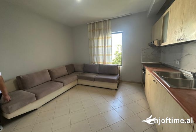 Shtepi private 2+1 me Qera ne Selite 