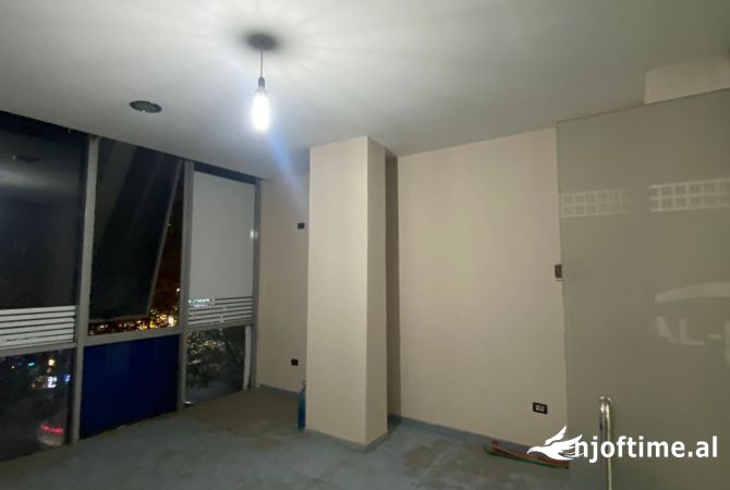 Business Property in Sale 1+1 in Tirana - 75,000 Euro