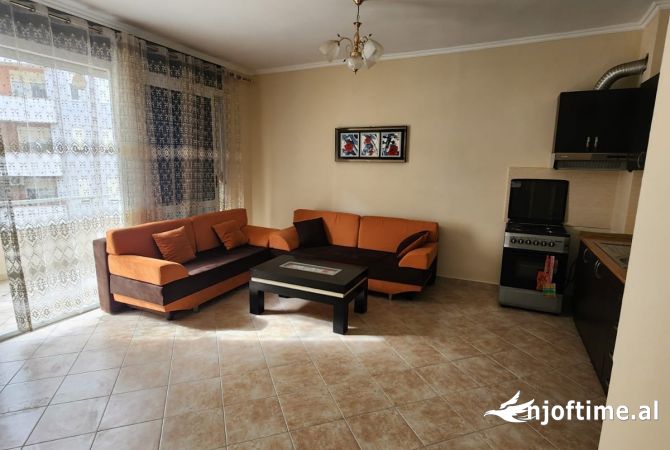 Apartament 1+1 me Qera ne astir ,Vila l 