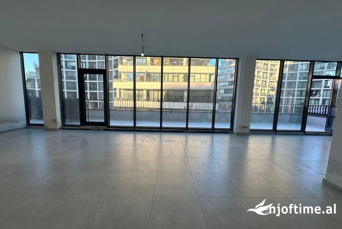 Ambjent biznesi me Qera 📍Lake view residence 