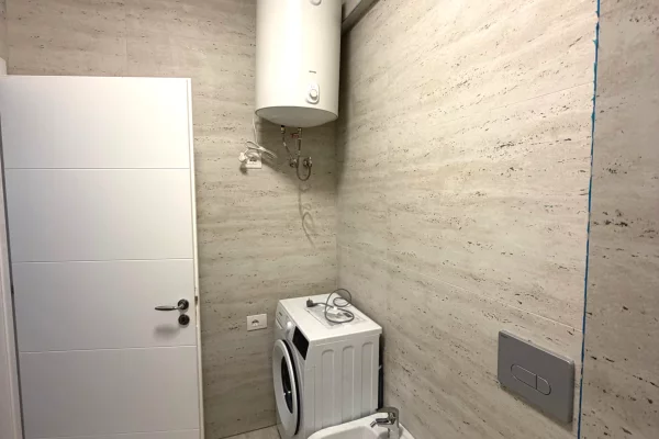 Shtepi me qera Apartament ne Tirane, 1+1, Mobilimi E mobiluar, Pagesa 450  Euro.