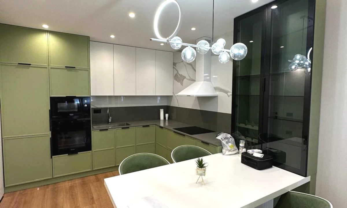 Shtepi me qera Apartament ne Tirane, 1+1, Mobilimi E mobiluar, Pagesa 500  Euro.