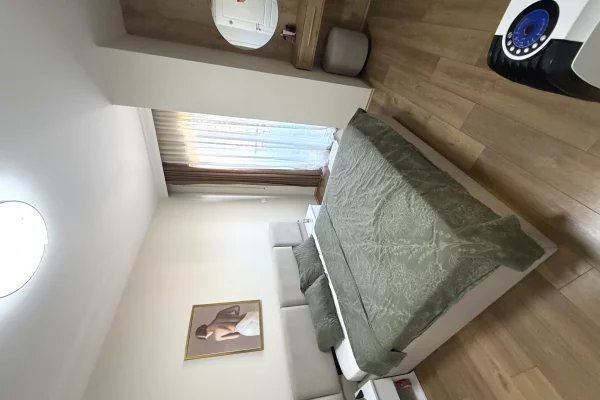 Shtepi me qera Apartament ne Tirane, 1+1, Mobilimi E mobiluar, Pagesa 45,000  Leke.