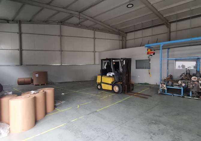 Ambient biznesi me qera 4+1 ne Tirane - 2,500 Euro