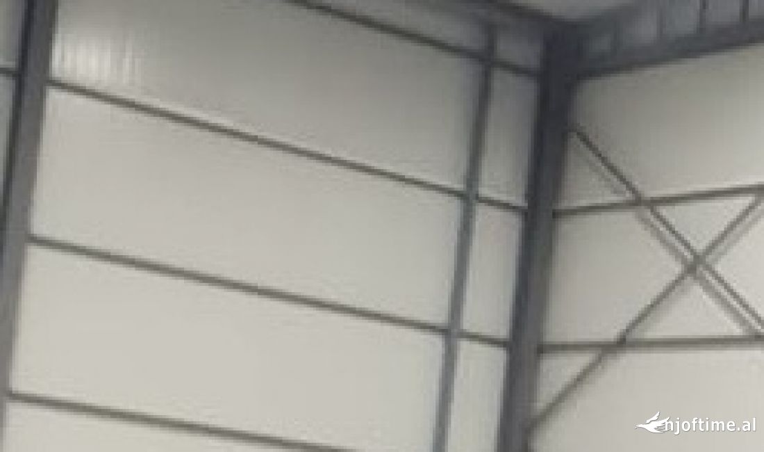 Jepet kapanon me qera 310 m2 pran Rrg Tr - Dr, Vore📍