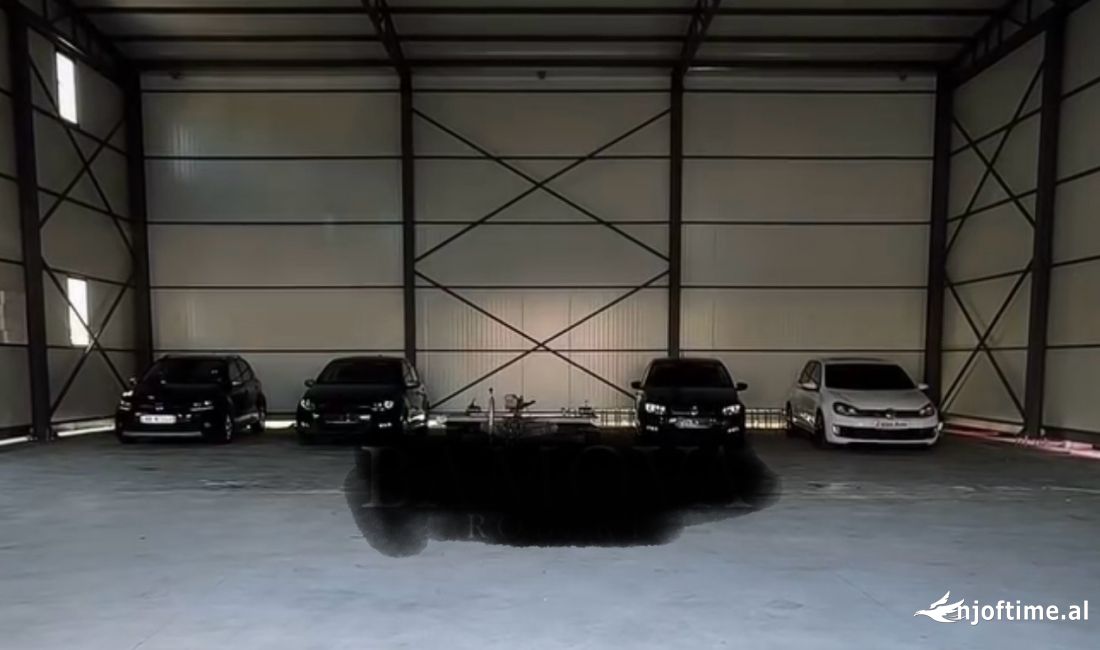 Jepet kapanon me qera 310 m2 pran Auto Tr-Dr, Vore📍